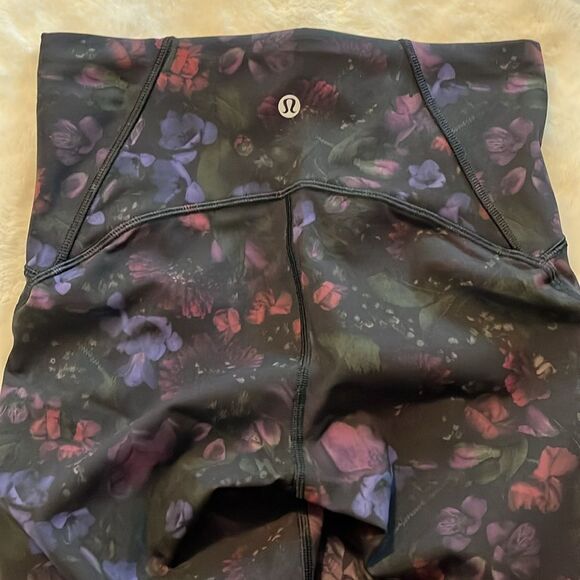 Lululemon Floral Print Wunder Under Crop Leggings Frozen Flourish Size 4 - Picture 11 of 15